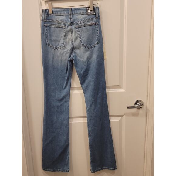 Joe's High Rise Curvy Bootcut
Distressed Jeans sz 27 - Picture 3 of 7